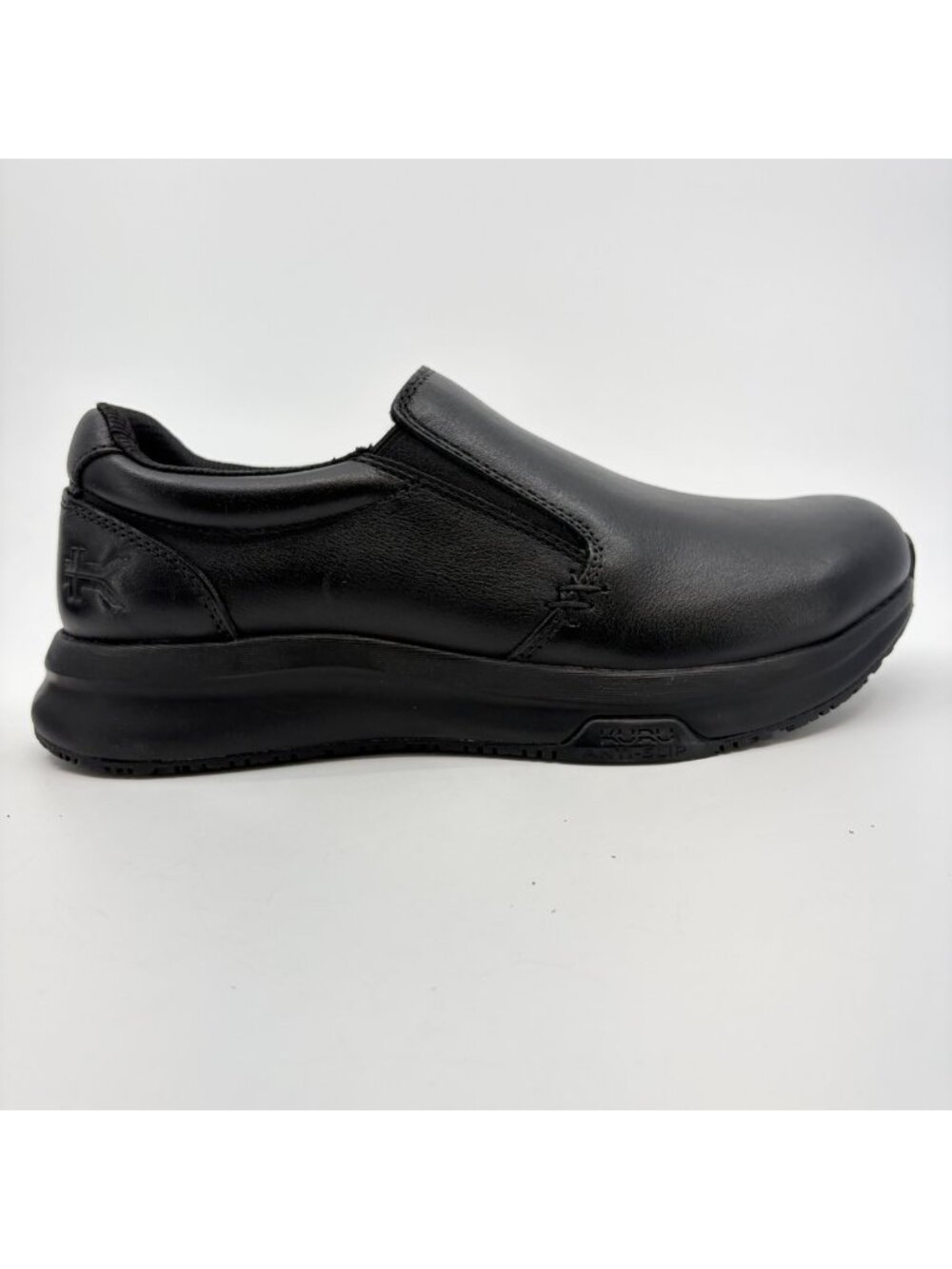 Kuru Kivi 2 Womens Size 8.5D Triple Black Classic Walking Leather Slip-On Shoes